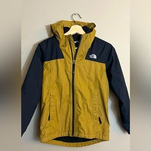 The North Face: Boys (I say Unisex) Jacket 10-12. Loved and worn, in great shape